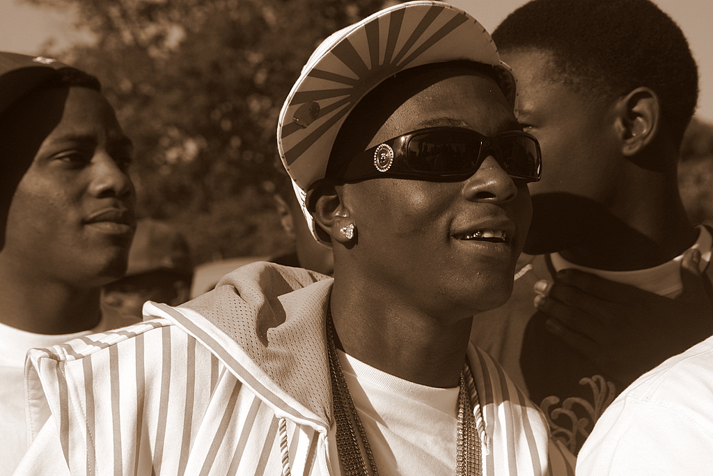 Boosie Badazz wearing sunglasses and a tilted cap in a 2007 photograph